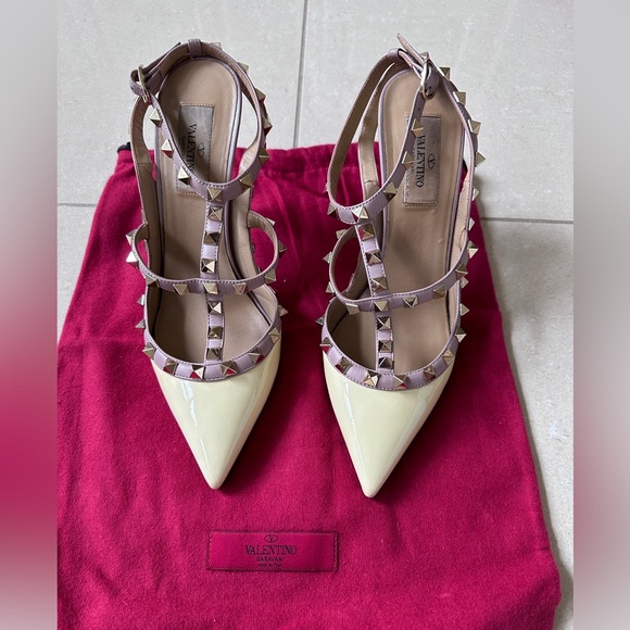 Valentino Rockstud Ankle Strap Pump Size 38 (7.5 fitting) - Picture 15 of 15